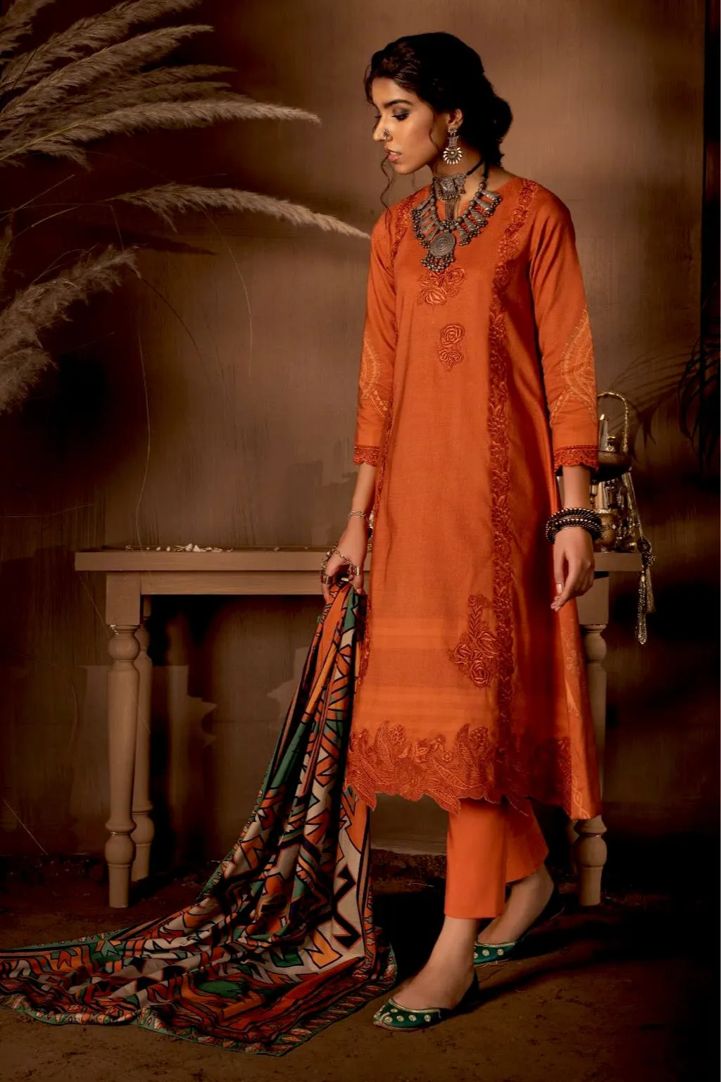 IZNiK Zarafshan Linen Collection '21 – ILC-10 Inara